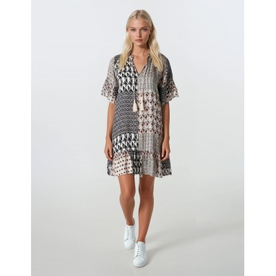 B109 - Type - BEACHWEAR- (B109)