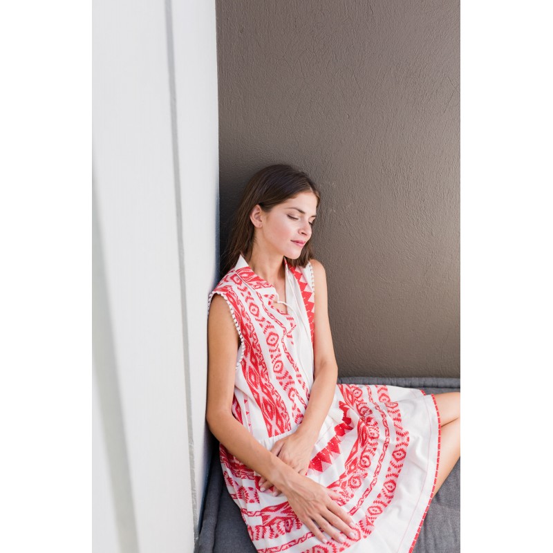 B138 - Type - BEACHWEAR EMBROIDERY RED- (B138) B138 - Type - BEACHWEAR EMBROIDERY RED- (B138)