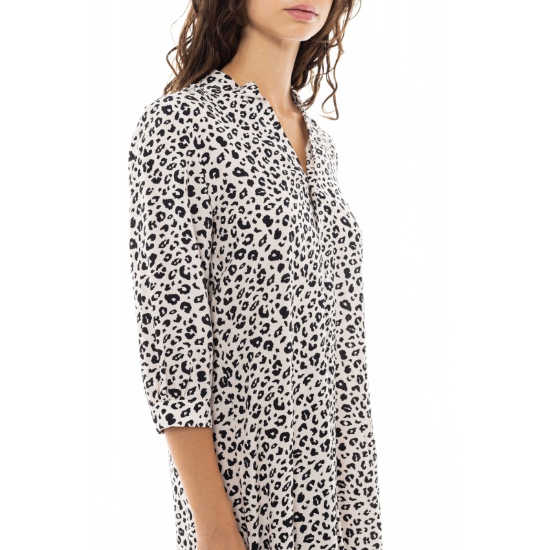 B388 - Type - BEACHWEAR OFFWHITE LEO- (B388) B388 - Type - BEACHWEAR OFFWHITE LEO- (B388)