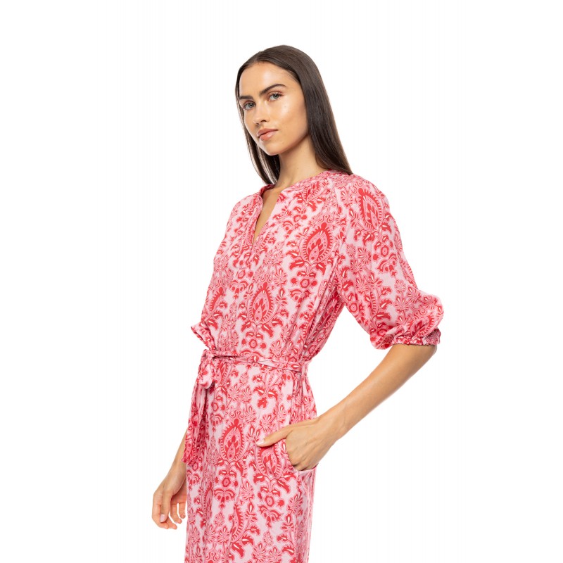 B731 - Type - BEACHWEAR RED PAISLEY- (B731)