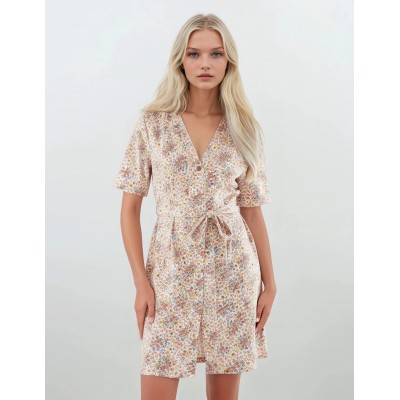 S743 - Type - ROBE ABSTRACT FLOWERS- (S743)