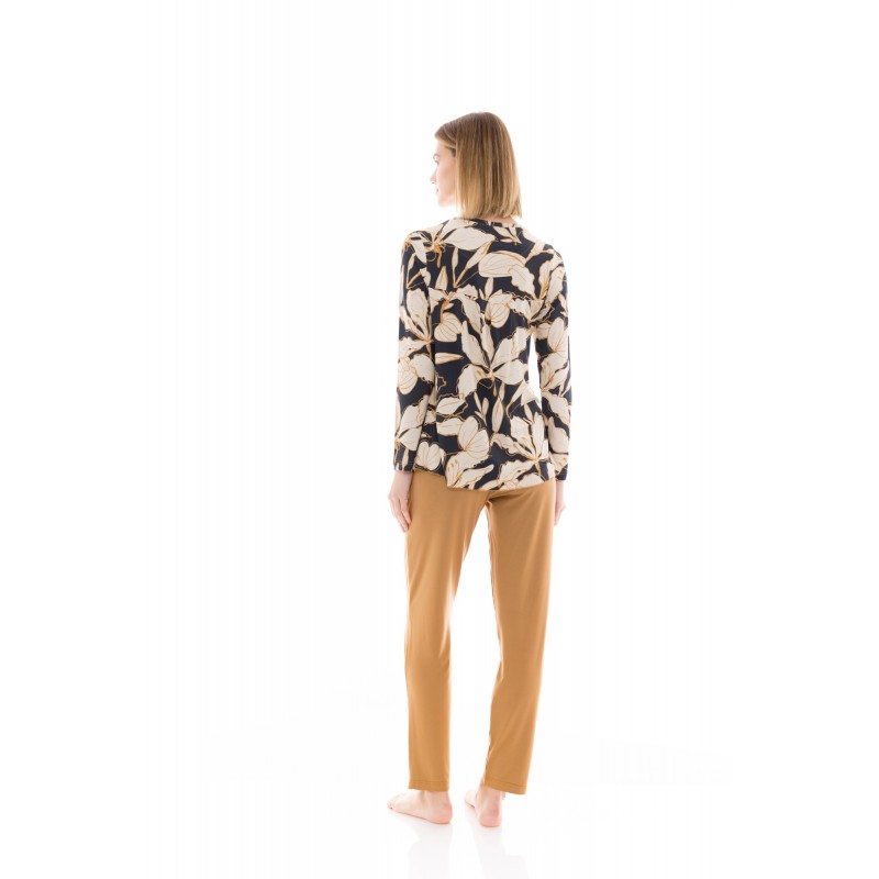 W1333 - Type - PYJAMA GOLD LEAF- (W1333) W1333 - Type - PYJAMA GOLD LEAF- (W1333)
