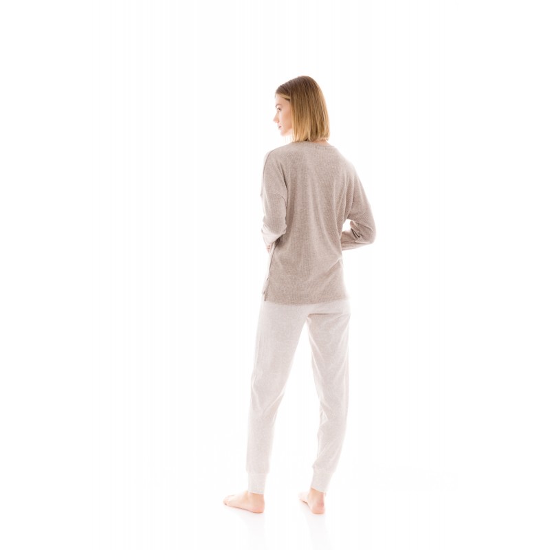 W1398 - Type - PYJAMA AUTUMN DREAMS- (W1398) W1398 - Type - PYJAMA AUTUMN DREAMS- (W1398)