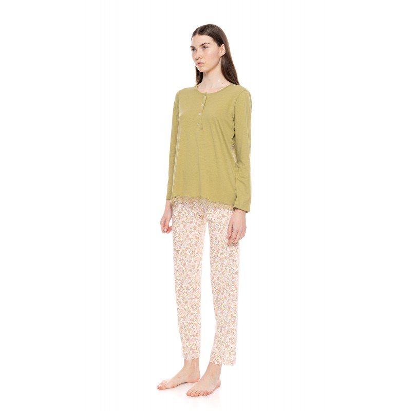W1587 - Type - PYJAMA BLOSSOM FLOWER- (W1587) W1587 - Type - PYJAMA BLOSSOM FLOWER- (W1587)