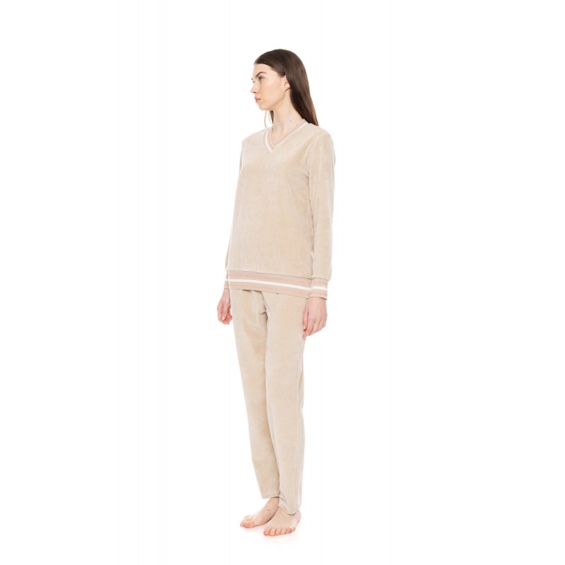 W1659 - Skin - HOMEWEAR V VELVET DETAIL- (W1659)
