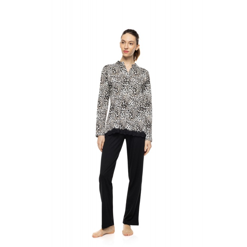 W1942 - Type - Pyjama Ivory Leopard- (W1942) W1942 - Type - Pyjama Ivory Leopard- (W1942)