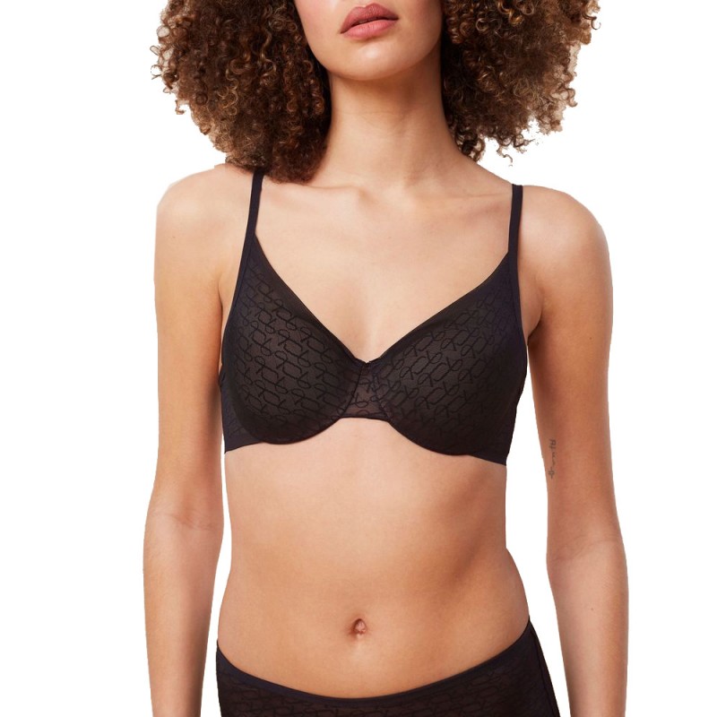 Triumph Signature Sheer WHP EX