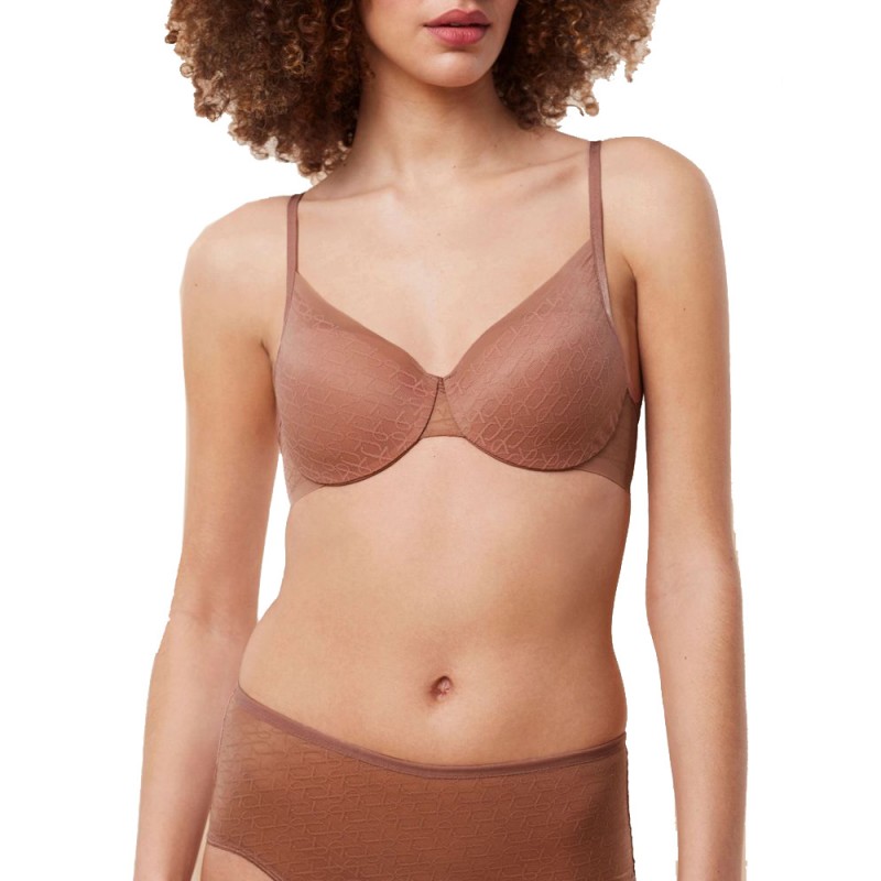 Triumph Signature Sheer WHP EX