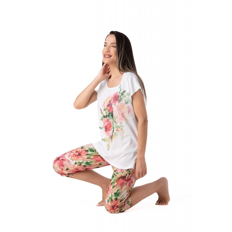 Relax - Γυναικεία Καλοκαιρινή Πυτζάμα Ζαπονέ Κάπρι Παντελόνι και Τύπωμα Λουλούδια Cotton/Modal