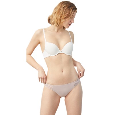 Ysabel Mora - Tanga Thong