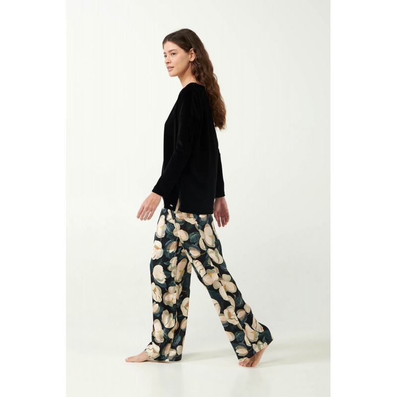Φλοράλ Πυτζάμα με Τοπ από Βελούδο BLACK (21104-BLACK)