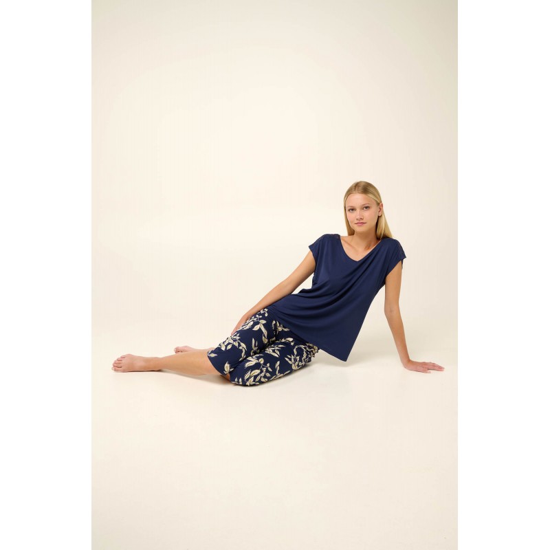 Γυναικεία Πυτζάμα Micromodal με Κάπρι Παντελόνι BLUE CAVERN (22044-BLUE CAVERN)